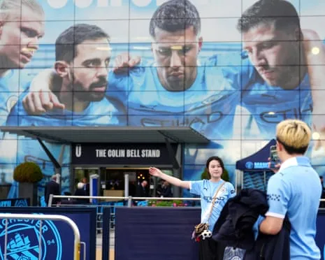 Manchester City Take On The Partenopei in European Encounter